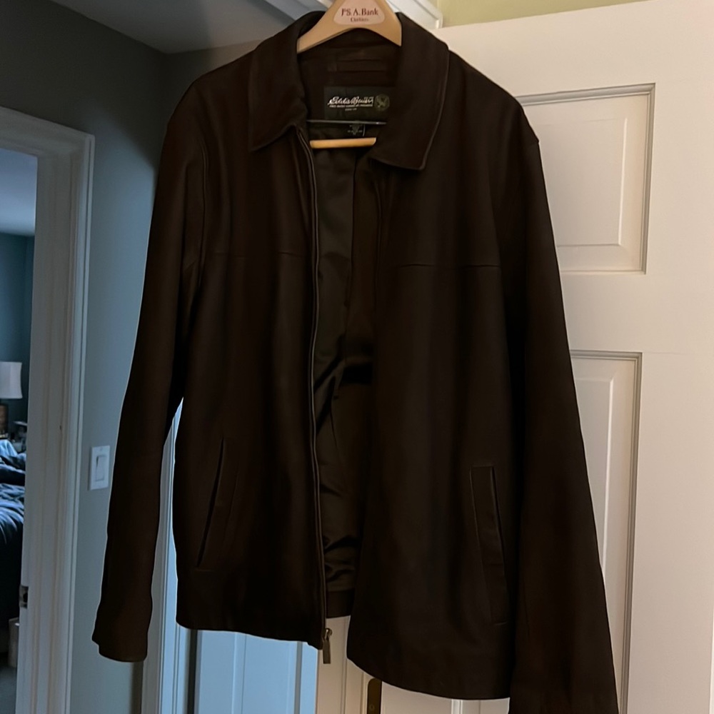 Men’s Eddie Bauer brown suede jacket.  Zip up.